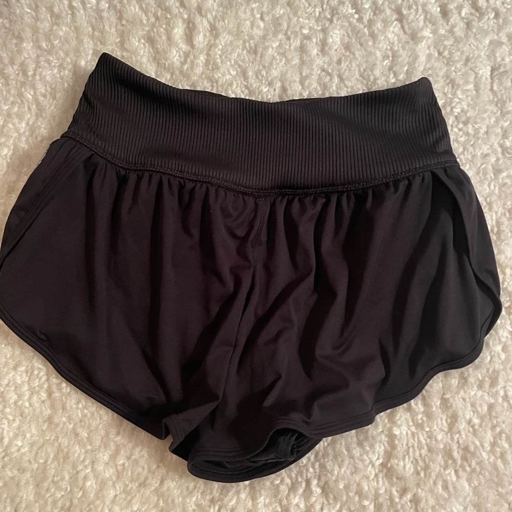 Black free people game time shorts